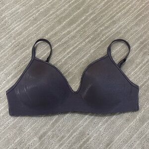 Victoria's Secret Wireless Purple Sparkle Bra